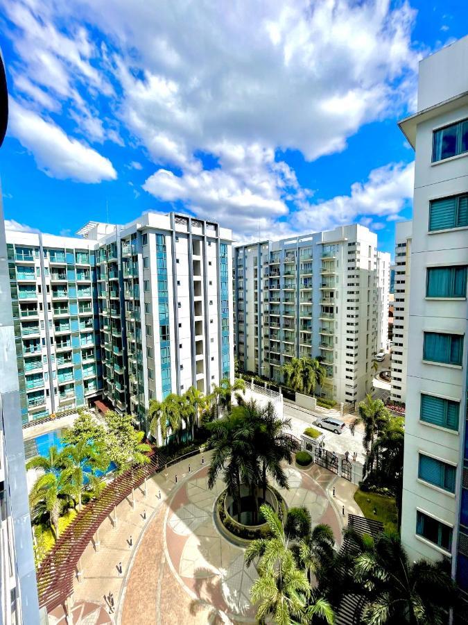 Two Palm Tree Villas Pasay Zewnętrze zdjęcie